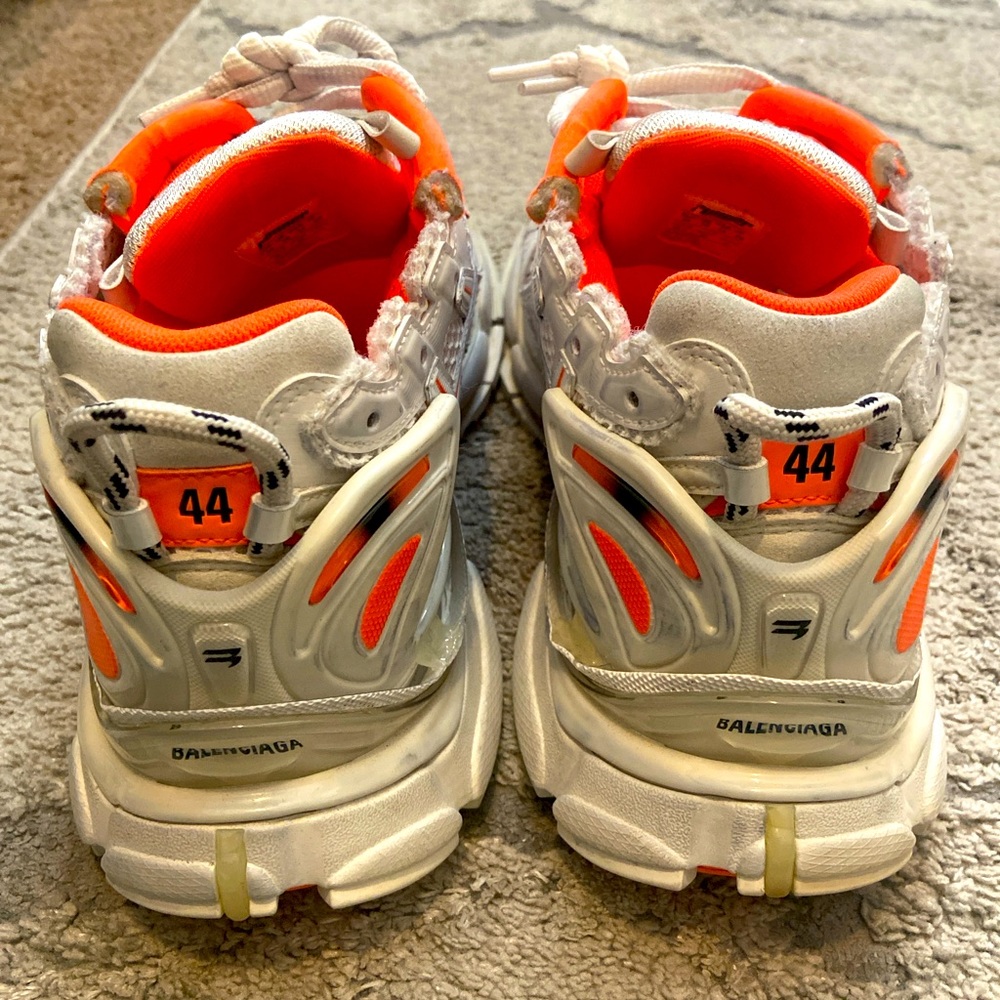 Balenciaga Runner Trainer Orange Fluo - Picture 3 of 5